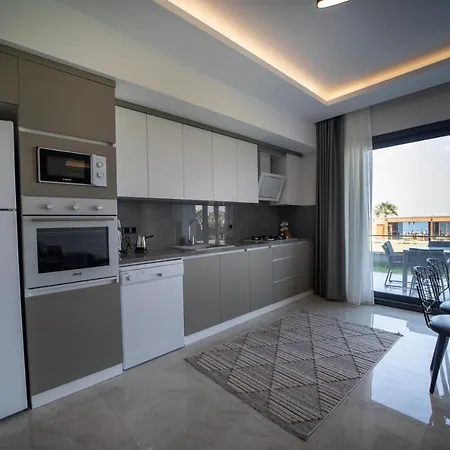 Lejlighedshotel Artan 4*