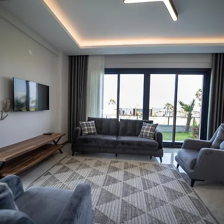 מלון דירות Artan 4*