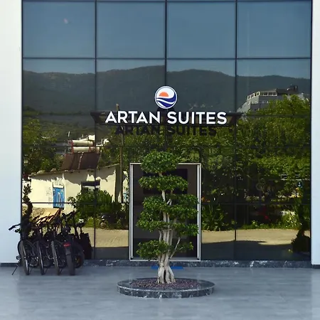 מלון דירות Artan 4*