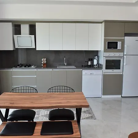 Artan شقة فندقية 4*