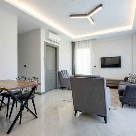 Artan Aparthotel